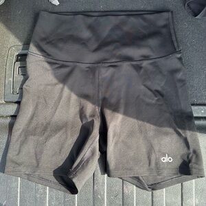 ALO Yoga Women's Black High-Waist Shorts